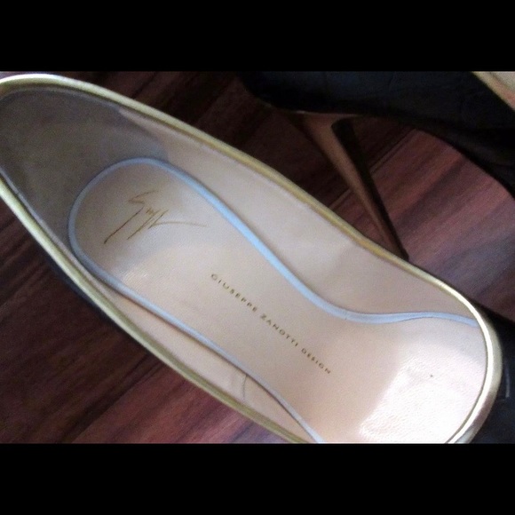 Giuseppe Zanotti “Sharon” Black Embossed Heels - Picture 3 of 6